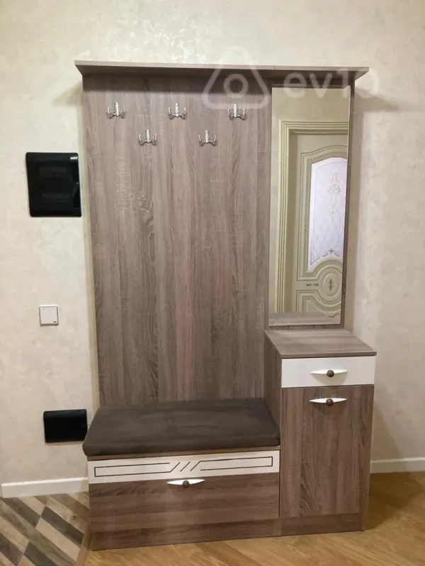 Kirayə verilir 2 otaqlı yeni tikili 72 m²