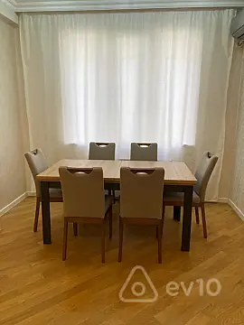 Kirayə verilir 2 otaqlı yeni tikili 72 m²