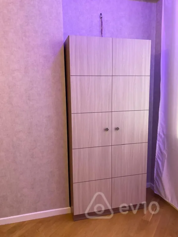 Kirayə verilir 2 otaqlı yeni tikili 72 m²