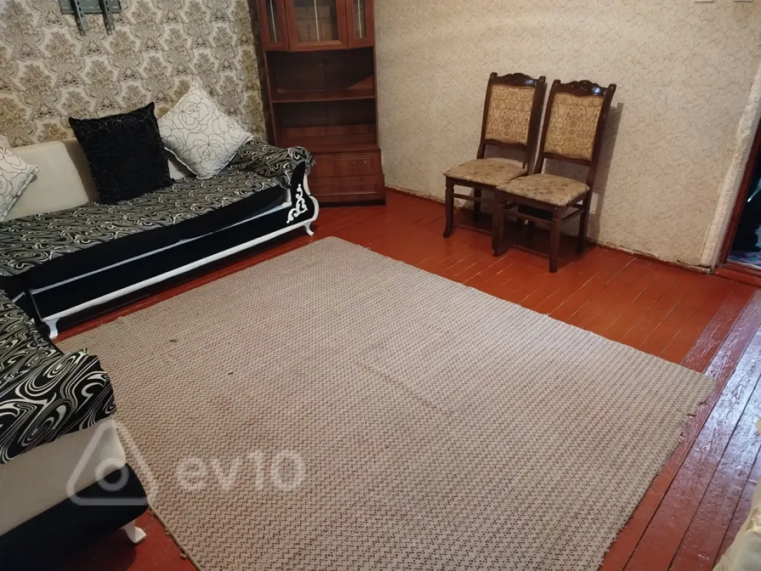 Kirayə verilir 2 otaqlı yeni tikili 50 m²