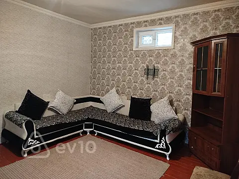 Kirayə verilir 2 otaqlı yeni tikili 50 m²