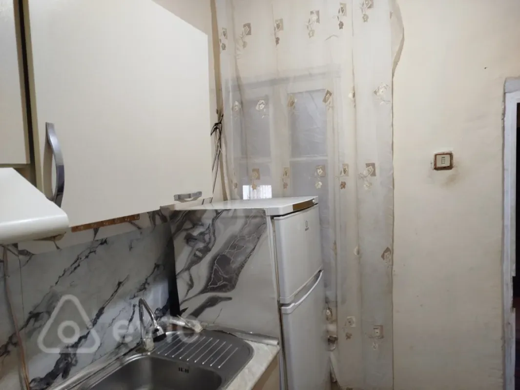 Kirayə verilir 2 otaqlı yeni tikili 50 m²