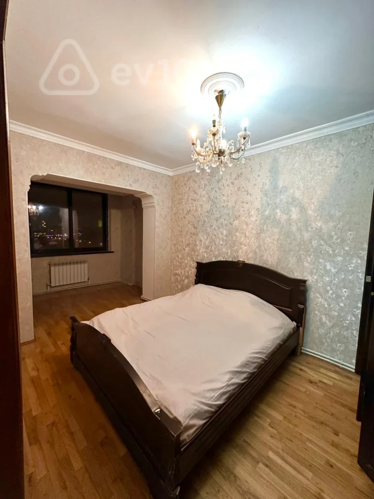 Satılır 3 otaqlı köhnə tikili 80 m²
