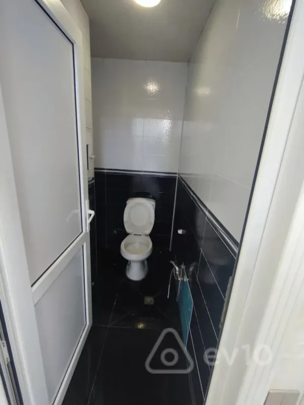 Kirayə verilir 3 otaqlı yeni tikili 82 m²