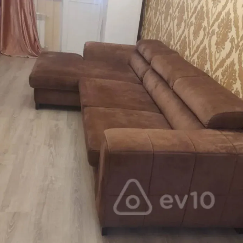 Kirayə verilir 3 otaqlı yeni tikili 80 m²