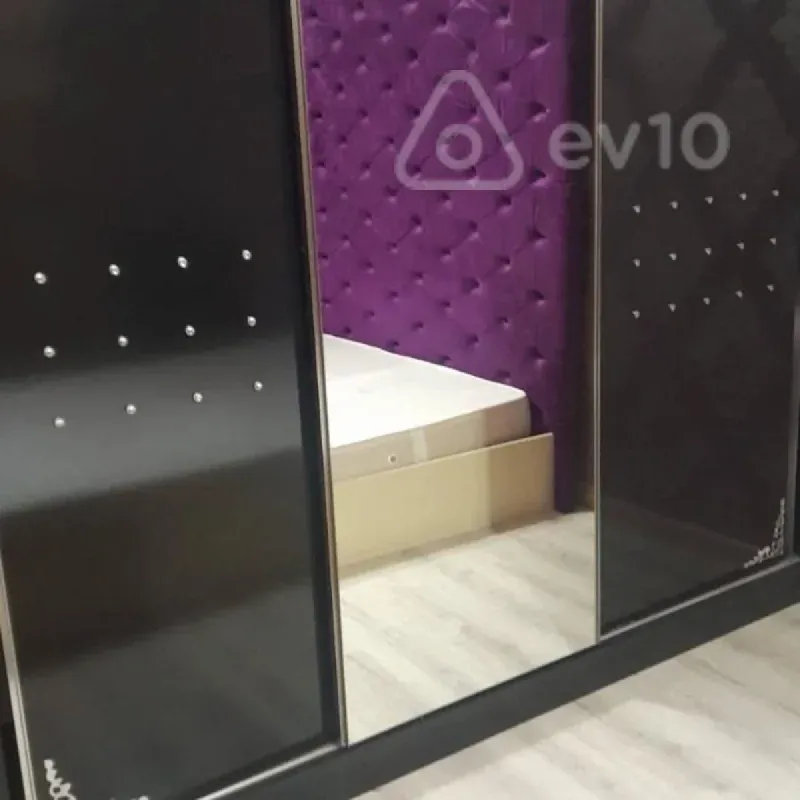 Kirayə verilir 3 otaqlı yeni tikili 80 m²