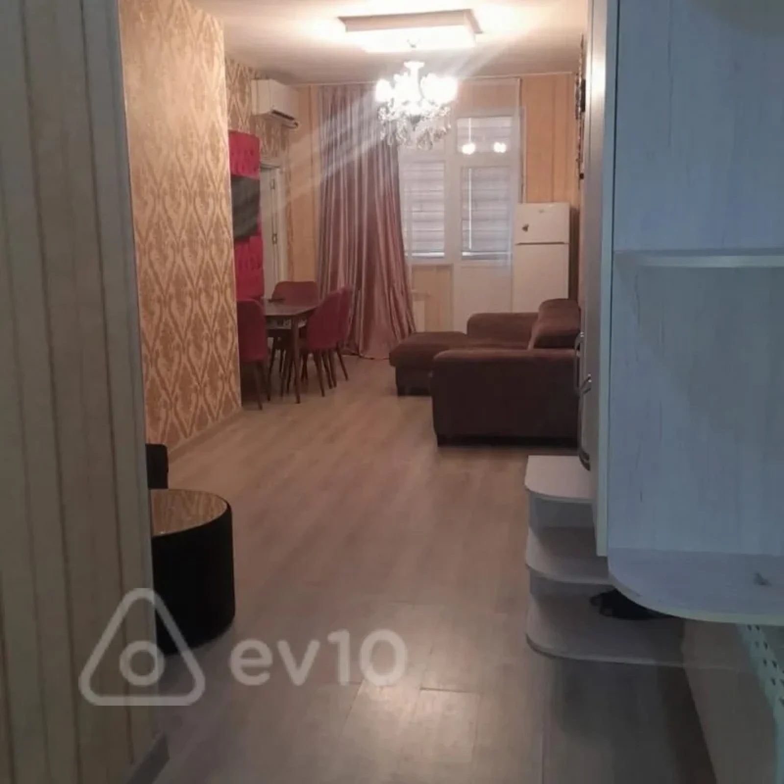 Kirayə verilir 3 otaqlı yeni tikili 80 m²