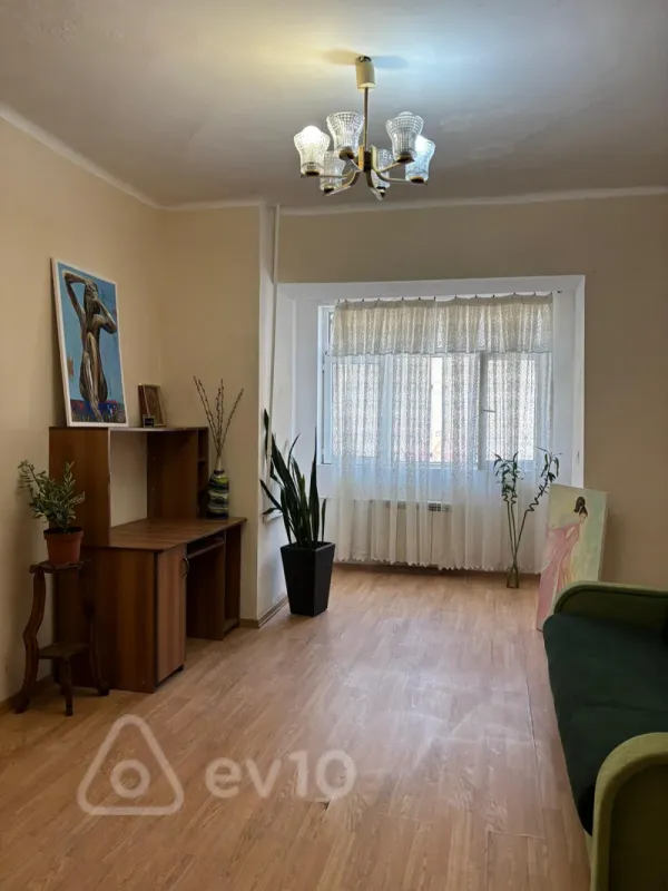 Kirayə verilir mənzil 70 m²