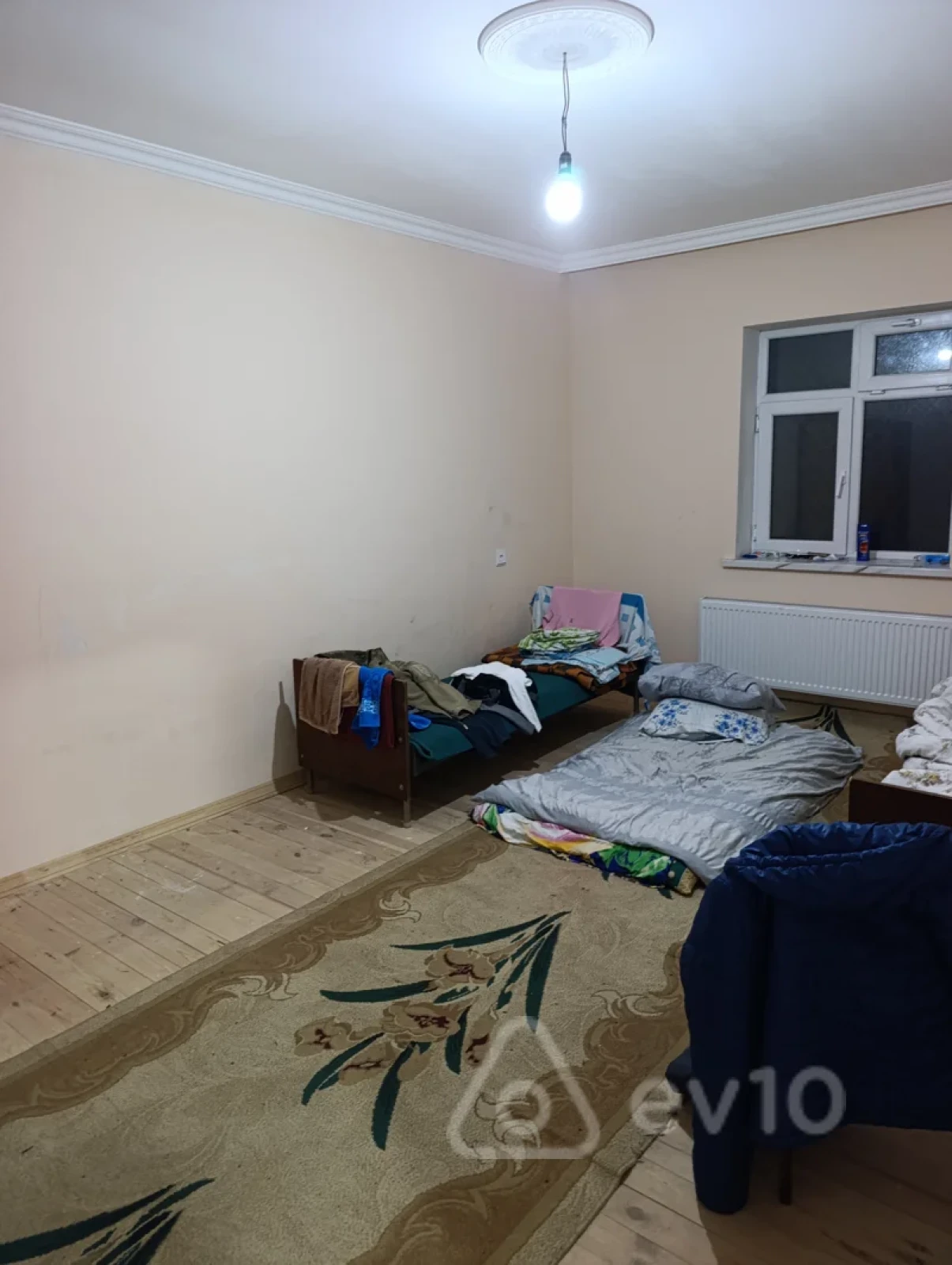 Kirayə verilir 3 otaqlı köhnə tikili 80 m²