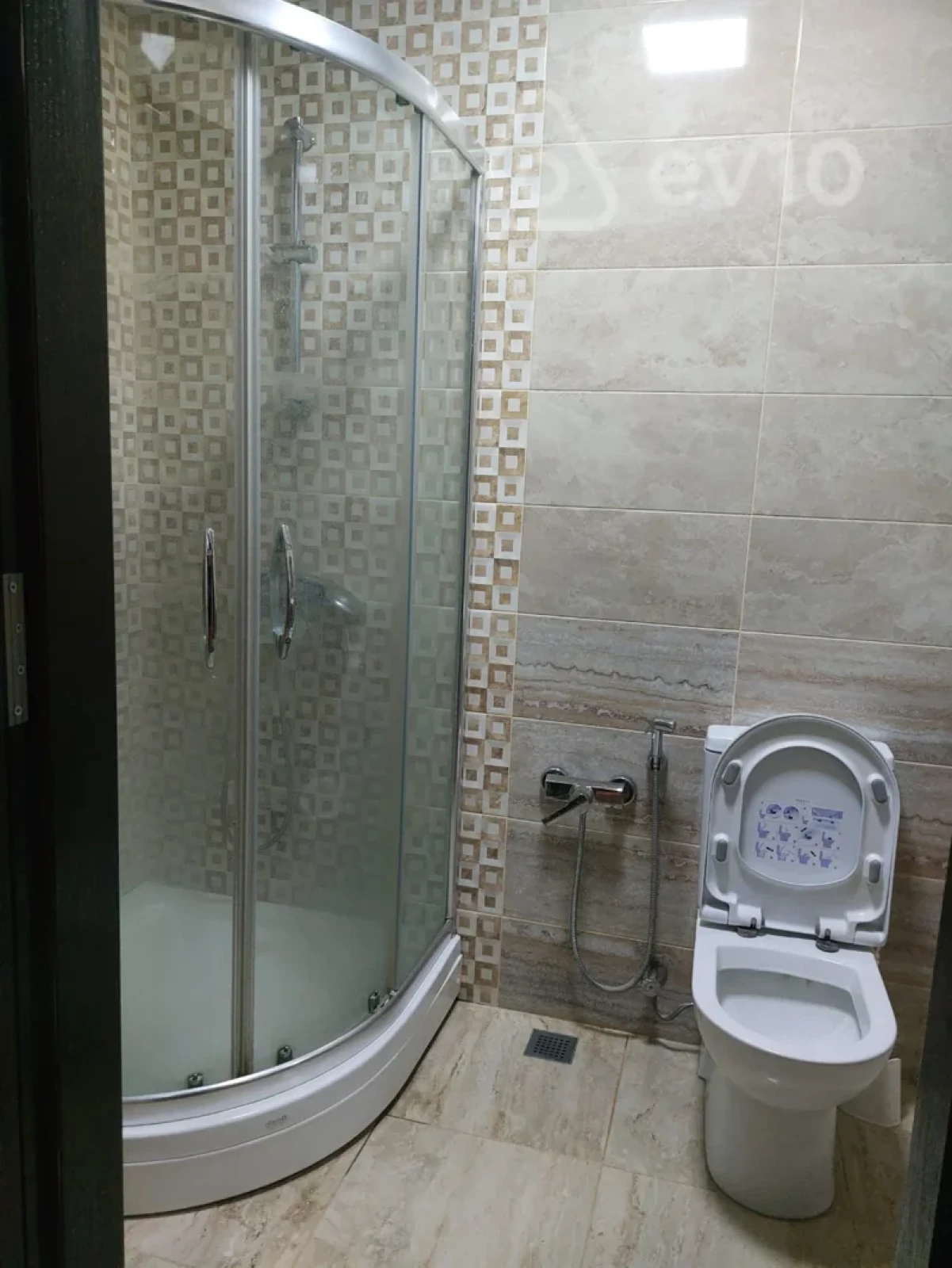 Kirayə verilir 2 otaqlı yeni tikili 56 m²