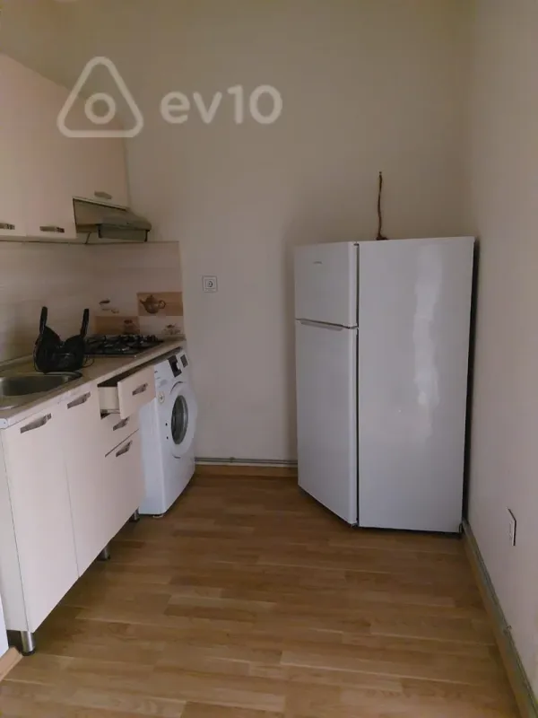 Kirayə verilir 2 otaqlı yeni tikili 56 m²