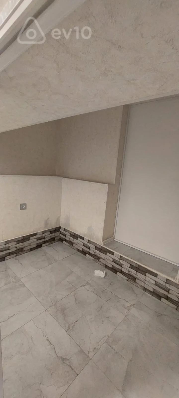 Kirayə verilir mənzil 70 m²