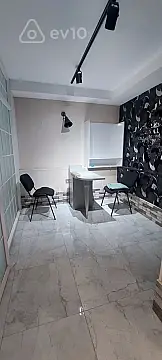 Kirayə verilir mənzil 70 m²