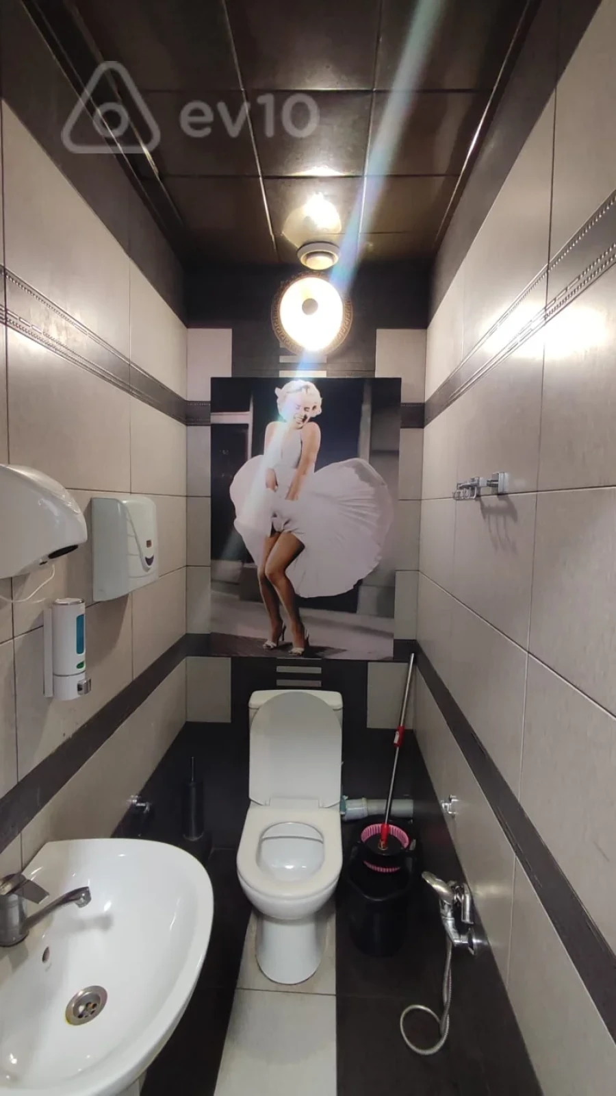 Kirayə verilir mənzil 150 m²