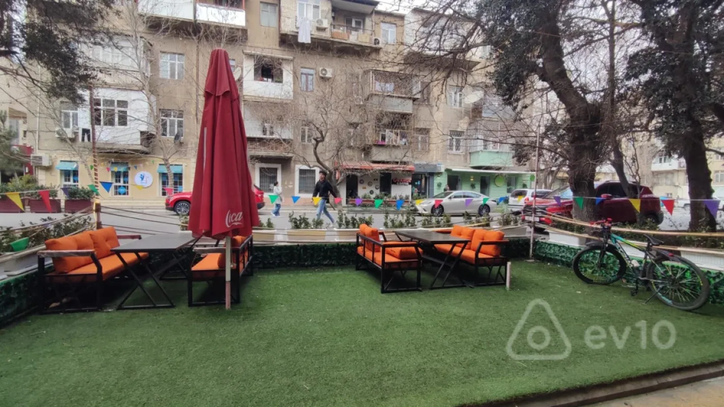 Kirayə verilir mənzil 150 m²