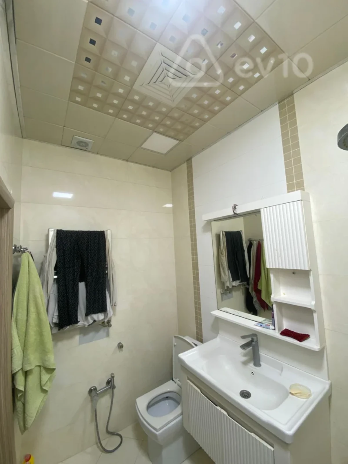 Kirayə verilir 2 otaqlı yeni tikili 80 m²