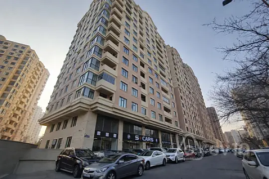 Satılır 2 otaqlı yeni tikili 55 m²