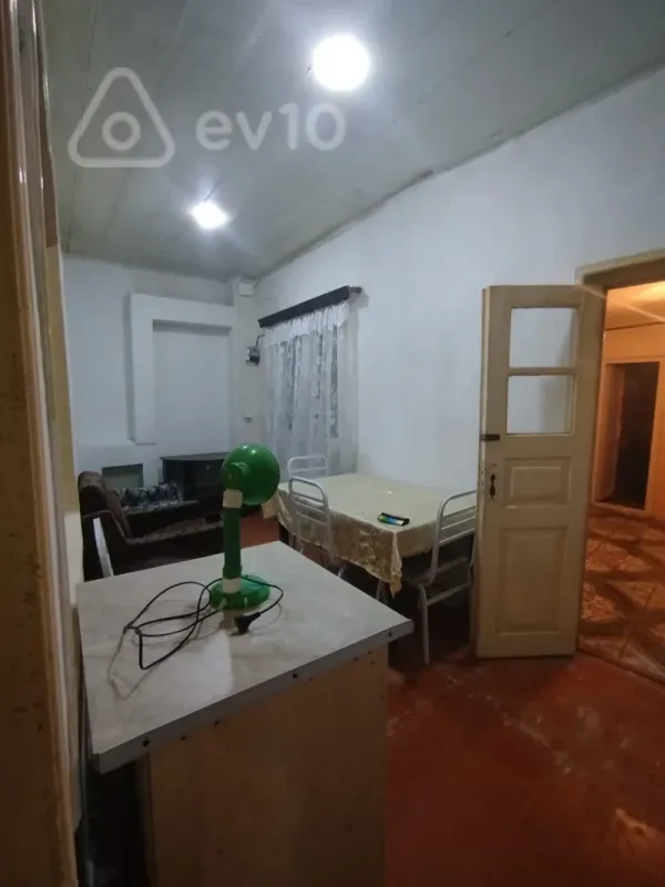 Kirayə verilir 3 otaqlı həyət evi 45 m²