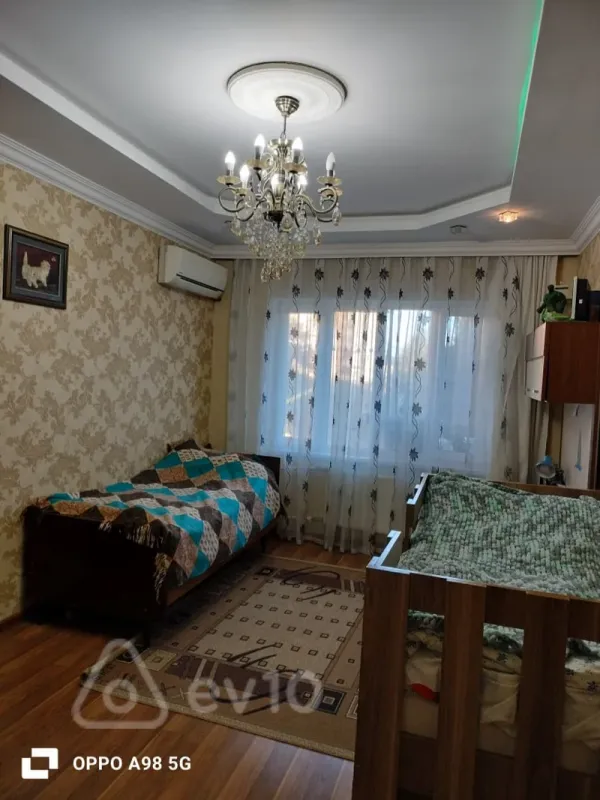 Satılır 4 otaqlı köhnə tikili 85 m²