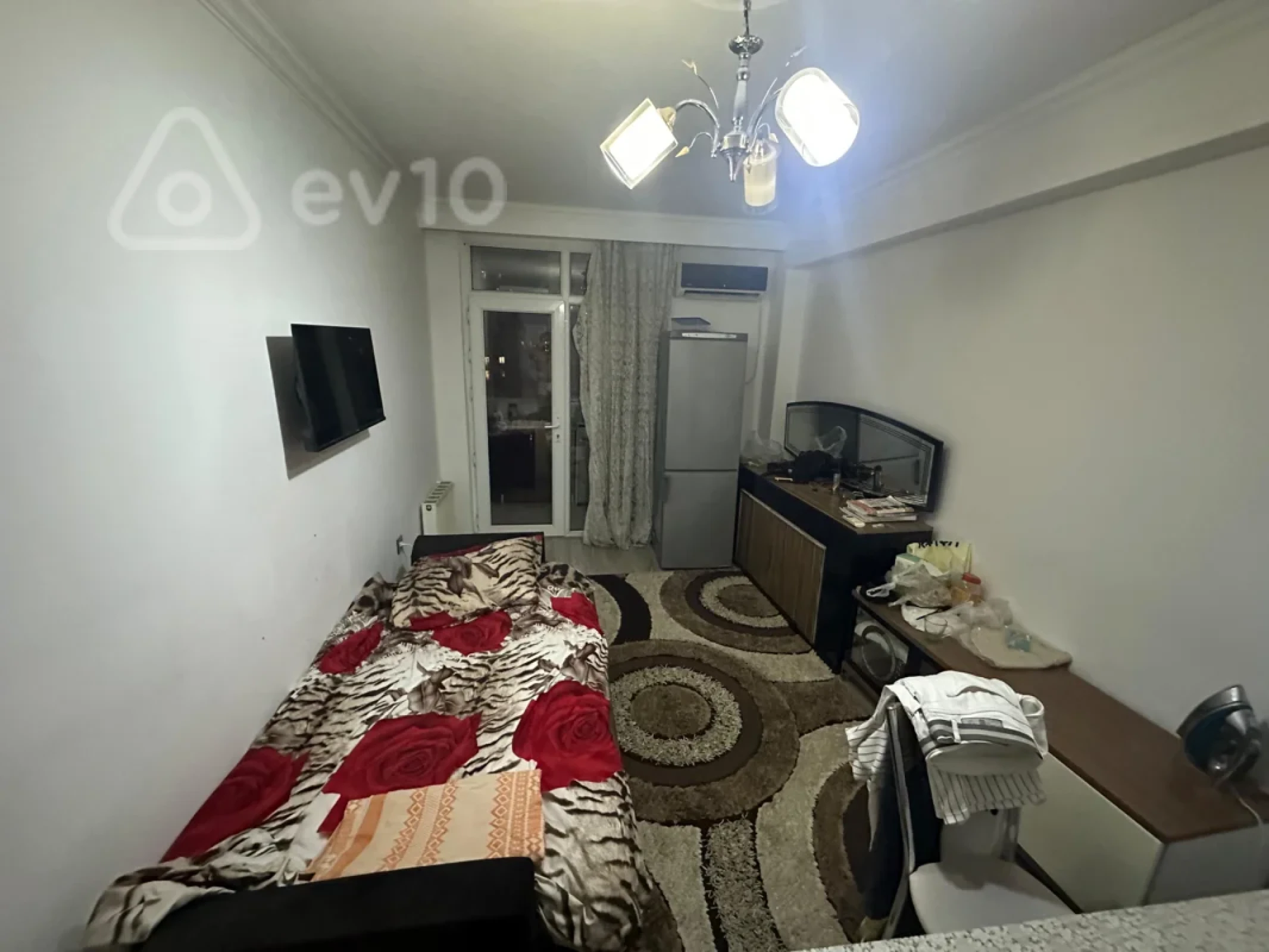 Kirayə verilir 2 otaqlı yeni tikili 50 m²