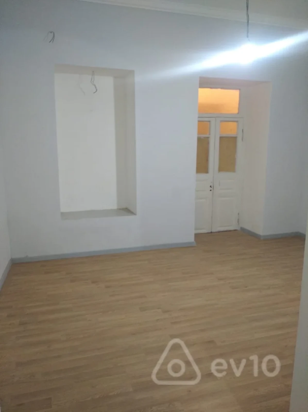 Kirayə verilir mənzil 60 m²
