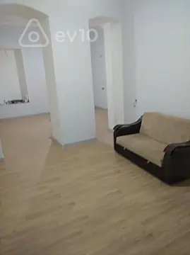 Kirayə verilir mənzil 60 m²