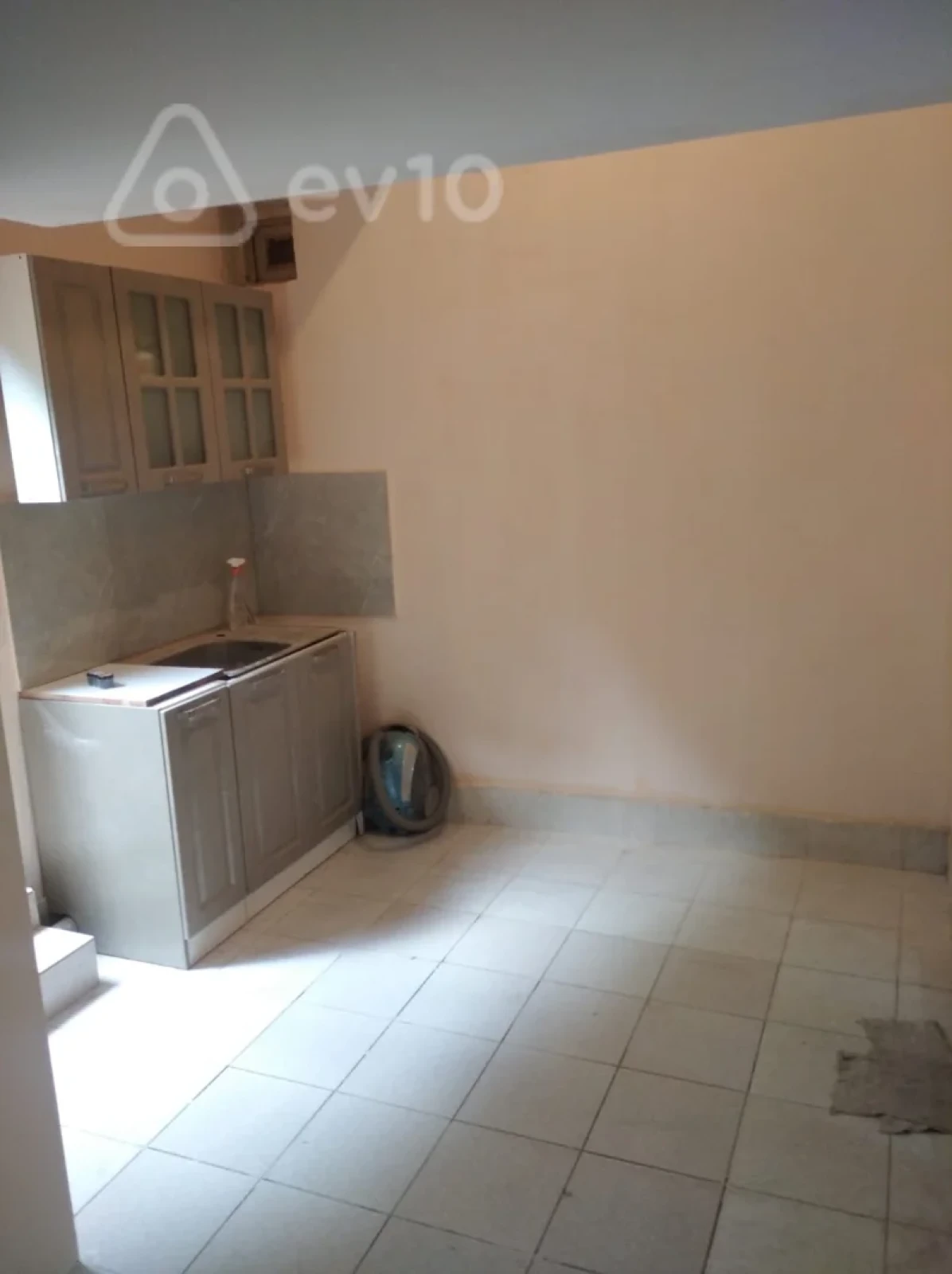 Kirayə verilir mənzil 60 m²