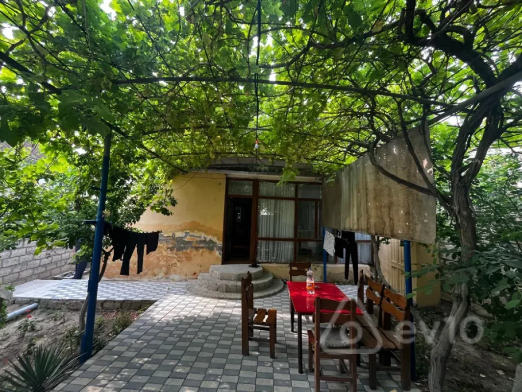 Kirayə verilir 3 otaqlı həyət evi 100 m²