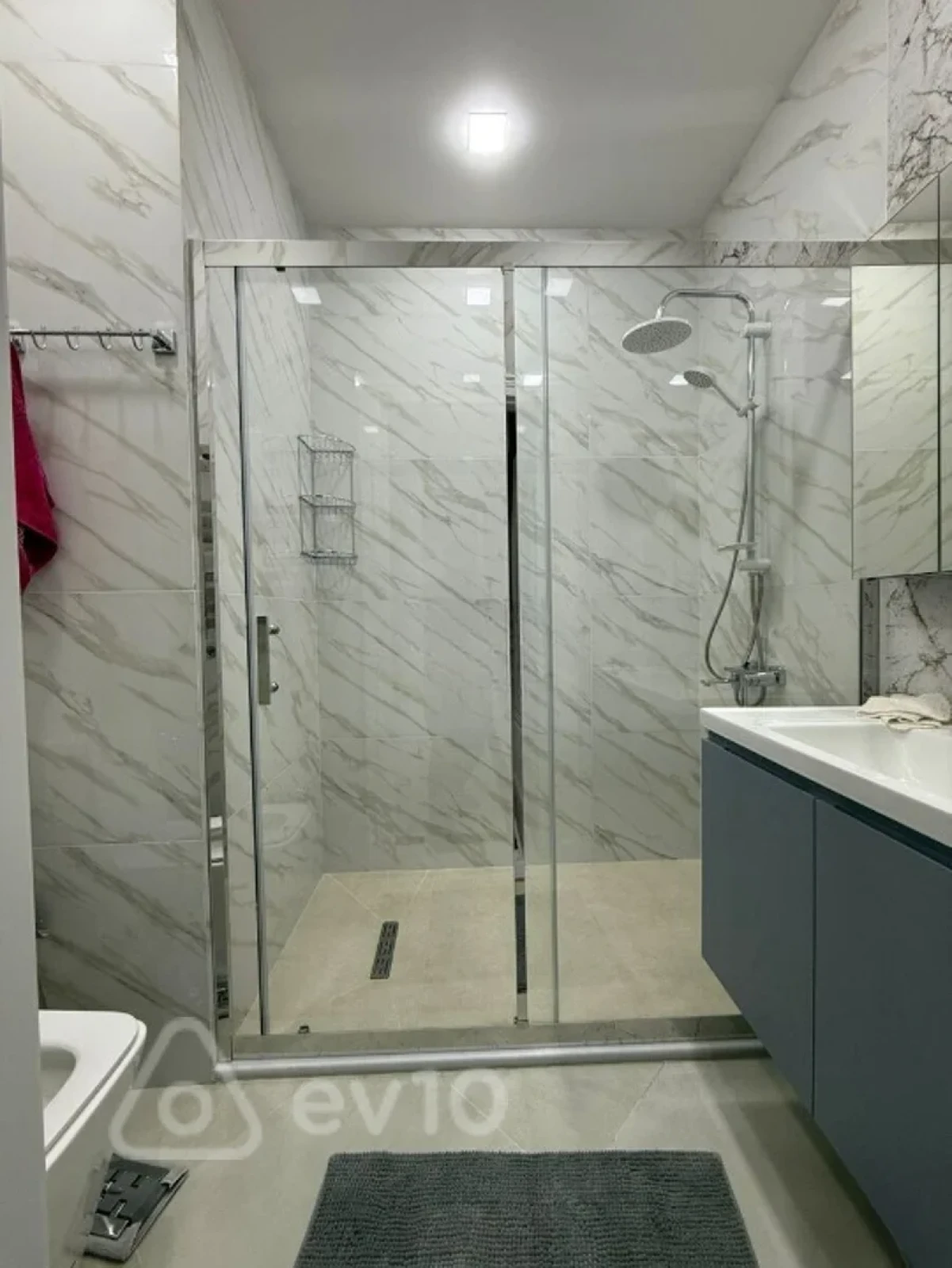 Satılır 2 otaqlı yeni tikili 90 m²