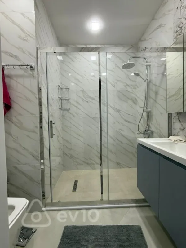 Satılır 2 otaqlı yeni tikili 90 m²