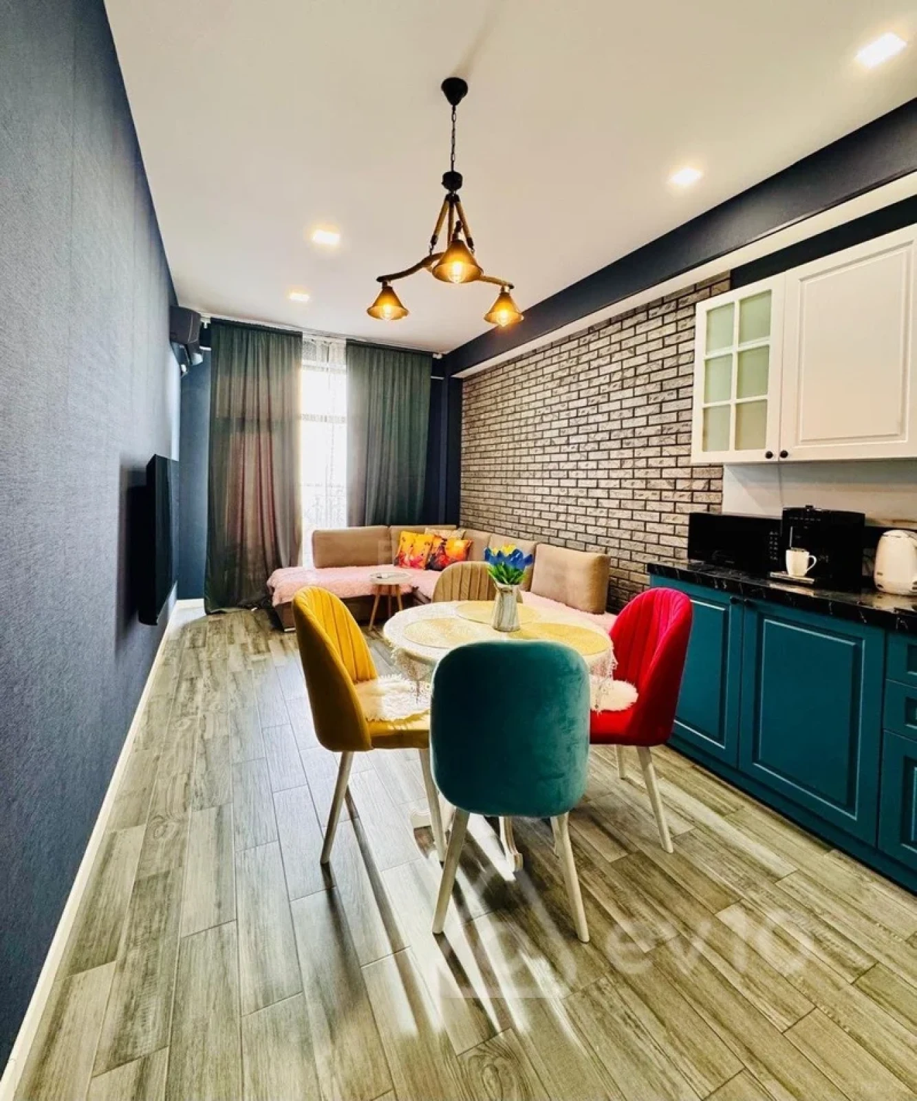 Kirayə verilir 2 otaqlı yeni tikili 90 m²