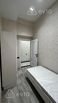 Kirayə verilir 3 otaqlı yeni tikili 100 m²