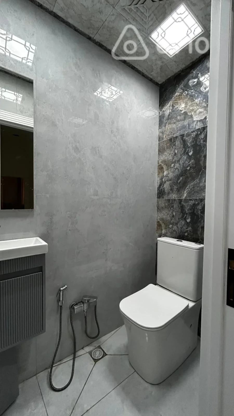 Kirayə verilir 3 otaqlı yeni tikili 100 m²