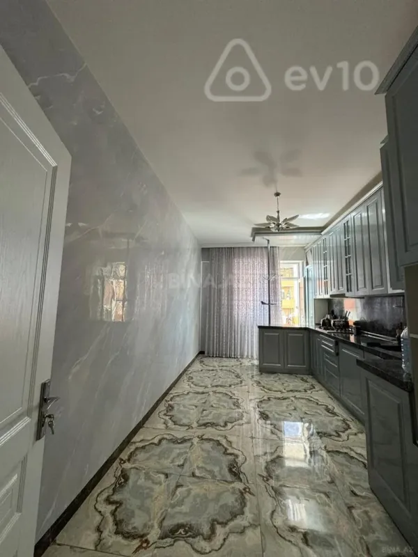 Kirayə verilir 3 otaqlı yeni tikili 100 m²