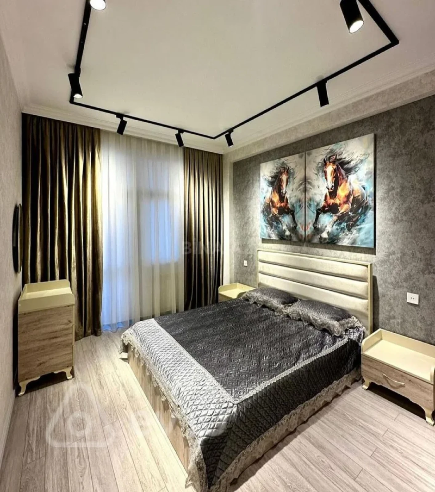 Kirayə verilir 2 otaqlı yeni tikili 65 m²