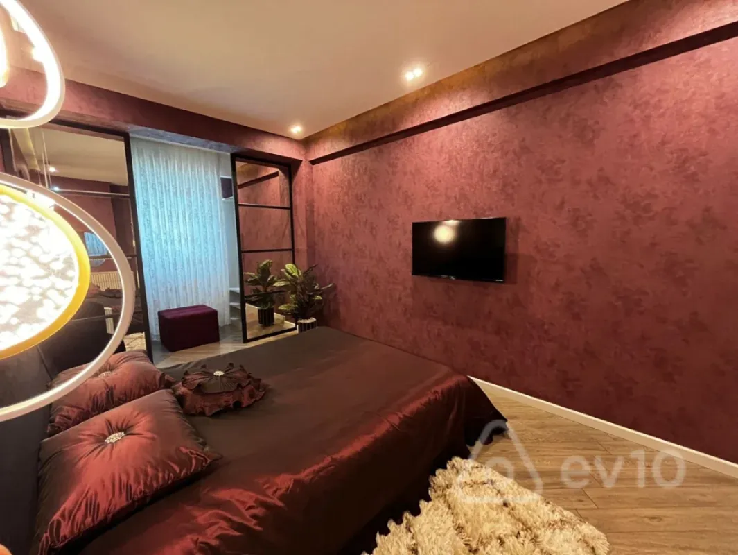 Kirayə verilir 3 otaqlı yeni tikili 110 m²