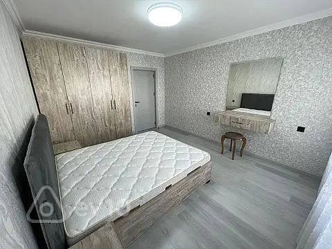 Kirayə verilir 4 otaqlı yeni tikili 110 m²