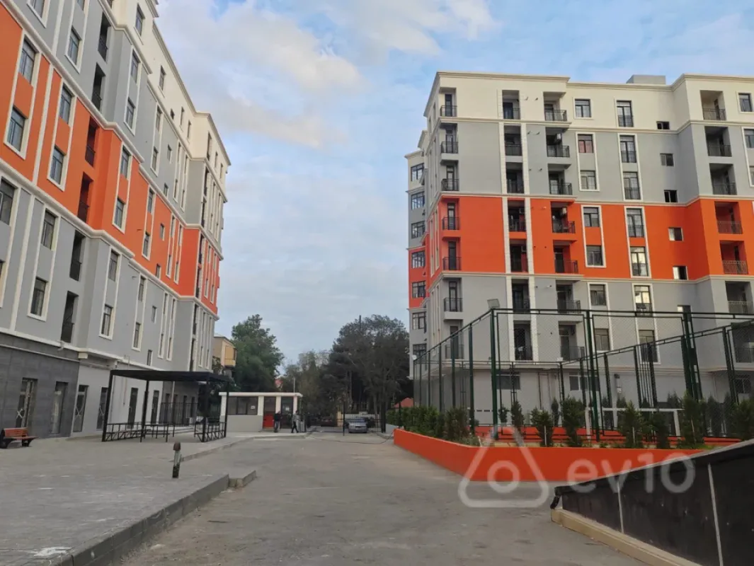 Satılır 3 otaqlı yeni tikili 143 m²