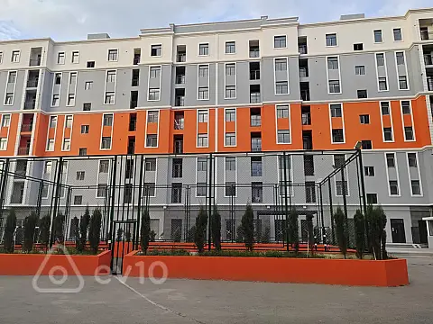 Satılır 3 otaqlı yeni tikili 143 m²