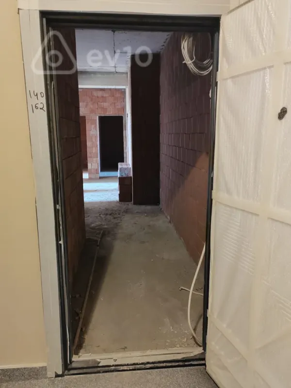 Satılır 3 otaqlı yeni tikili 143 m²