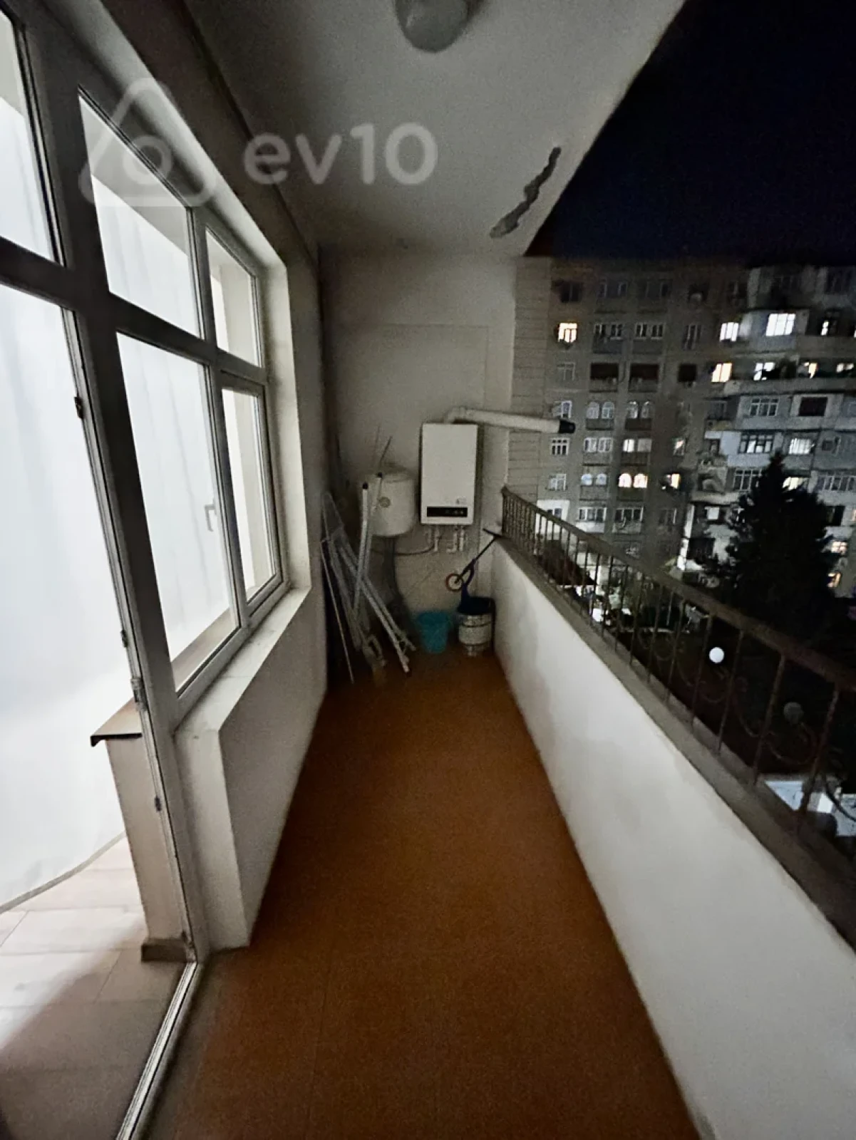 Kirayə verilir 2 otaqlı yeni tikili 105 m²