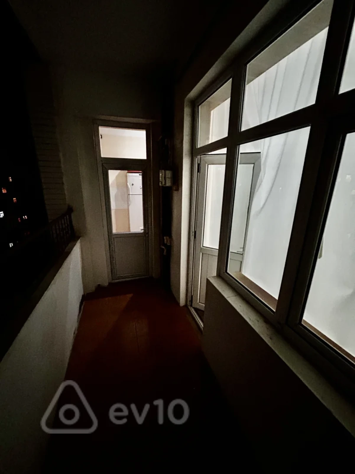 Kirayə verilir 2 otaqlı yeni tikili 105 m²