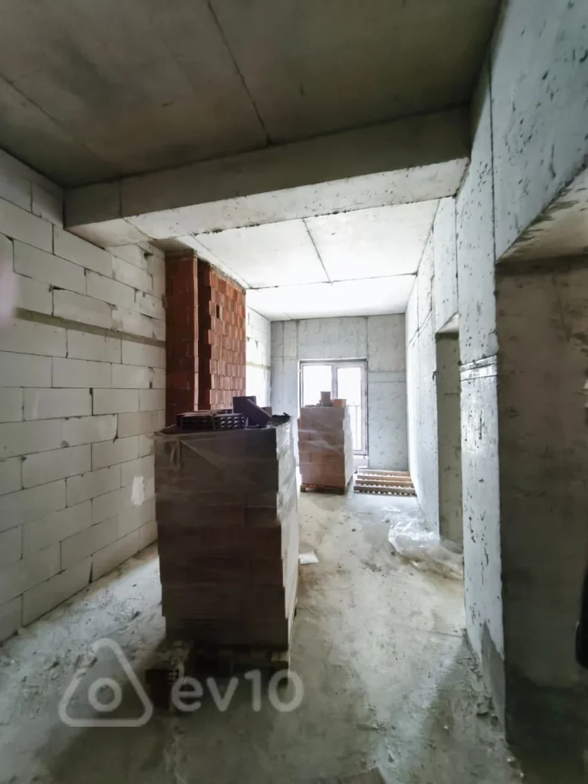 Satılır 1 otaqlı yeni tikili 55 m²