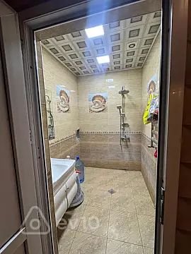 Kirayə verilir 2 otaqlı yeni tikili 87 m²