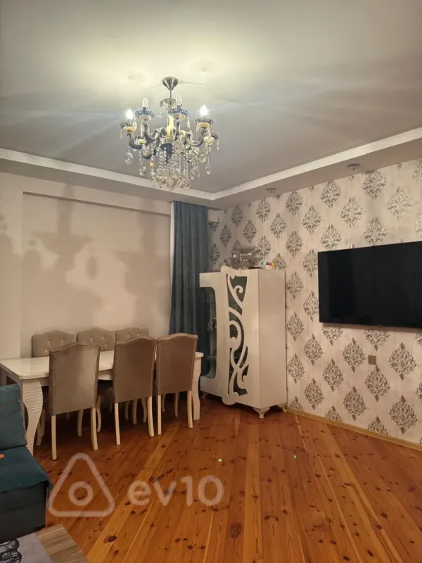 Kirayə verilir 2 otaqlı yeni tikili 87 m²