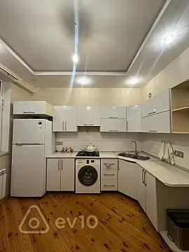 Kirayə verilir 2 otaqlı yeni tikili 87 m²