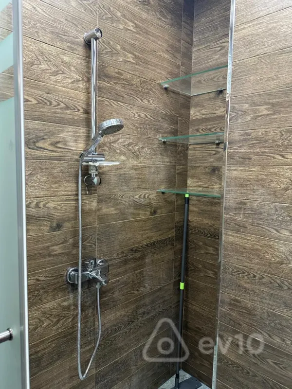 Kirayə verilir 2 otaqlı yeni tikili 64 m²