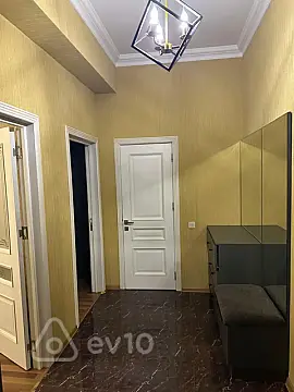 Kirayə verilir 2 otaqlı yeni tikili 64 m²