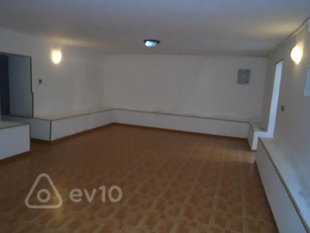 Kirayə verilir mənzil 80 m²