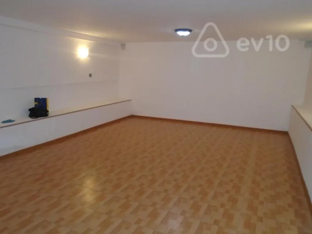 Kirayə verilir mənzil 80 m²